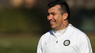 Gary Medel logró la victoria 200 como profesional