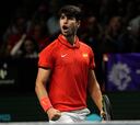 Alcaraz gana para dar vida a España y a Nadal
