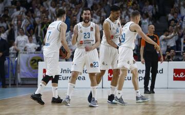 Sergio Llull celebra una canasta. 