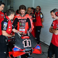 Oficial: Bulega sustituye a Márquez en Portimao y Valencia