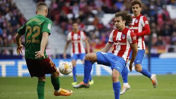 Javi Serrano, durante el partido contra el Granada.