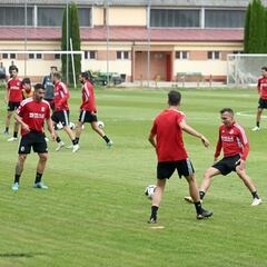 El Burgos inicia los entrenamientos con 15 futbolistas