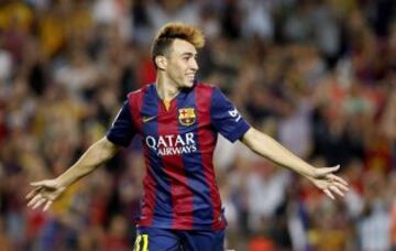 El delantero del Barcelona Munir El Haddadi Mohamed celebra el gol que acaba de marcar, el segundo de su equipo frente al Elche, durante el partido de la primera jornada de la Liga de Primera División que se juega hoy en el Camp Nou.