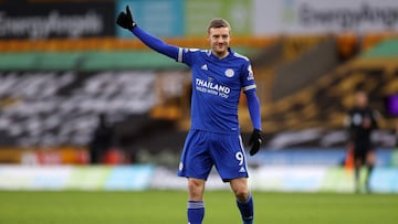 Leicester City's English striker Jamie Vardy gestures during the English Premier League football match between Wolverhampton Wanderers and Leicester City at the Molineux stadium in Wolverhampton, central England on February 7, 2021. (Photo by CARL RE