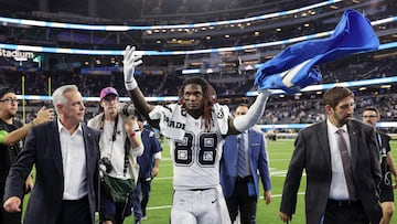 The Cowboys and Chargers were neck-and-neck the whole game, but the Dallas defense came through in the critical moments and the Cowboys move to 4-2.