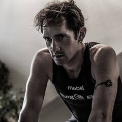 Willie Smit completa 1.000 kilómetros en rodillo en Zwift