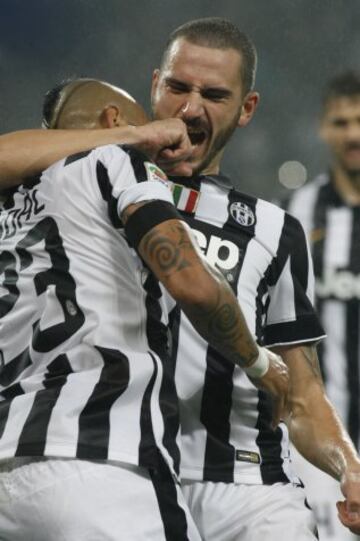 Arturo Vidal fue clave en le triunfo de Juventus, tras anotar la apertura y ceder el pase a Pirlo en el segundo gol.