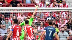 Atletico Madrid's Slovenian goalkeeper Jan Oblak clears the ball during the Spanish League football match between Club Atletico de Madrid and Girona FC at the Wanda Metropolitano stadium in Madrid on October 8, 2022. (Photo by PIERRE-PHILIPPE MARCOU / AFP) (Photo by PIERRE-PHILIPPE MARCOU/AFP via Getty Images)