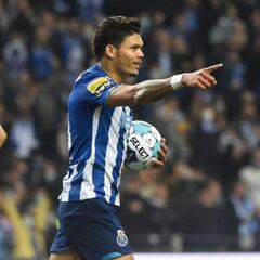 Evanilson iguala el gol de Fran Navarro y el Oporto no puede 88 minutos contra diez jugadores