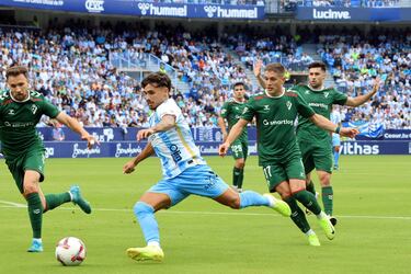El Mlaga se relanza y aparca su reinado del empate
