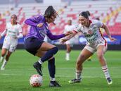 Chivas derrota al sotanero Necaxa y se mantiene invicto