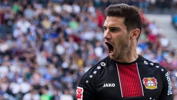 Bayer Leverkusen's Argentinian forward Lucas Alario celebrates scoring his side's 2nd goal during the German first division Bundesliga football match Hertha BSC Berlin v Bayer 04 Leverkusen, in Berlin on May 18, 2019. (Photo by Odd ANDERSEN / AFP) / RESTRICTIONS: DFL REGULATIONS PROHIBIT ANY USE OF PHOTOGRAPHS AS IMAGE SEQUENCES AND/OR QUASI-VIDEO