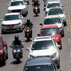 ¿Cuánto es la multa por circular sin placas o vencidas en el Edomex y dónde puedo pagarla?
