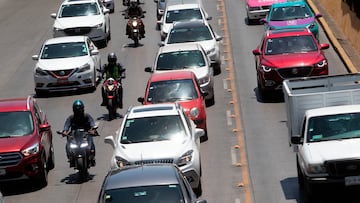 ¿Cuánto es la multa por circular sin placas o vencidas en el Edomex y dónde puedo pagarla?