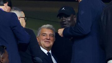 Laporta, muy bien acompañado en Mónaco... ¡por Michael Jordan!