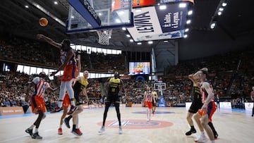 Marcelinho y Fitipaldo impulsan al Tenerife en A Coruña