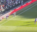 ¿Por qué el VAR benefició al Barça si no tenía que intervenir en principio en Mestalla?