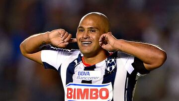 El chileno Humberto Suazo es el gran goleador de Rayados en Finales de Liga MX.