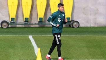 Lewandowski, casi listo para regresar al rescate