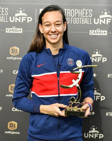 Endler es elegida como la mejor portera de la liga francesa