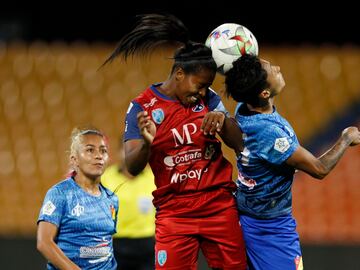 Las mejores imágenes del DIM-Pereira por cuartos de Liga Femenina