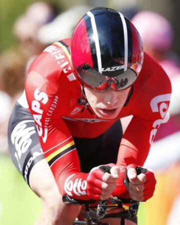 El ciclista belga Jurgen Roelandts del equipo Lotto Soudal compite en la primera etapa del Giro de Italia, en Apeldoorn, Holanda.