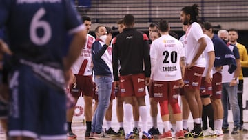 El Logro?o mantiene su buen ritmo ante un Benidorm d谷bil