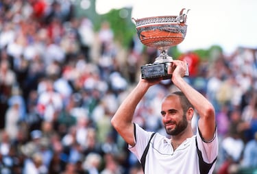 El tenista estadounidense (1970) logró su primer Grand Slam, Wimbledon, en 1992 con 22 años, 2 meses y 6 días. Completó los cuatro grandes en 1999 tras ganar Roland Garros.  
