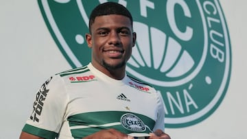 Abner leaves Real Madrid, returns to Brazil after four years