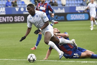 Nsongo se gana el ‘9’ del Depor