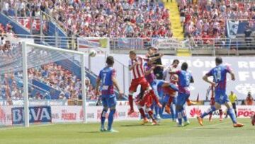 En su vuelta al Atleti en la temporada 2014/15, Torres marc¨® el primer gol de su segunda etapa como Rojiblanco en un 2-2 contra el Levante en la Ciutat de Valencia.