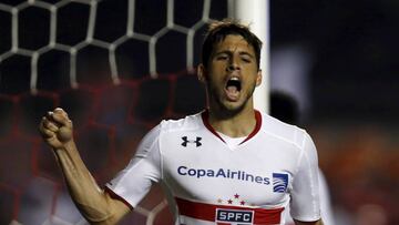 Football Soccer - Brazil&#039;s Sao Paulo v Venezuela&#039;s Trujillanos - Copa Libertadores - Morumbi stadium, Sao Paulo, Brazil, 5/4/16. Jonathan Calleri of Brazil&#039;s Sao Paulo reacts after scoring a goal.REUTERS/Paulo Whitaker