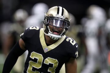 Lattimore atrapó 5 intercepciones y consiguió un touchdown en su primera campaña.