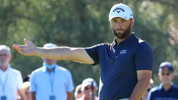 El golfista español Jon Rahm reacciona tras un golpe durante la primera jornada del The American Express en el La Quinta Country Clubde La Quinta, California.