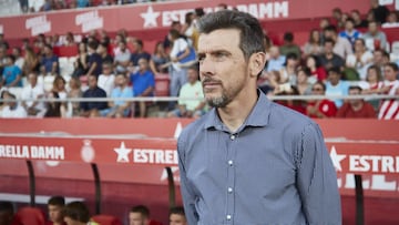 Juan Carlos Unzué, entrenador del Girona