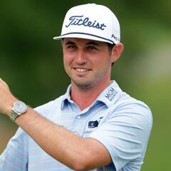 Poston remonta para conseguir su primer título PGA