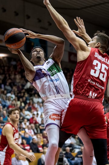 Carter lanza ante Sorolla.