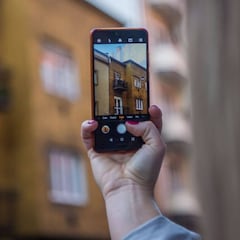 Cenas, cañas y quedadas virtuales: la última moda contra el coronavirus