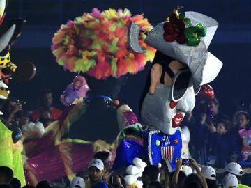 Los Juegos Centroamericanos y del Caribe fueron clausurados con una emotiva ceremonia que llev&oacute; el Carnaval de Barranquilla al estadio Metropolitano.