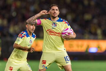 Diego Valdes celebrates 