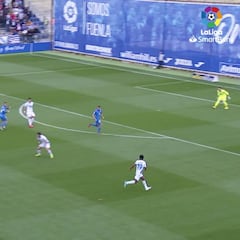 El cañón de Hugo Fralie, el jugador revelación en Segunda, que hizo este golazo al Depor