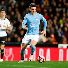 Tasos Douvikas, el pichichi que no juega