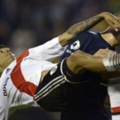 Boca complica a River e Independiente se permite soñar