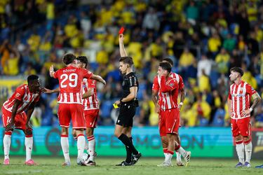 Aprobados y suspensos del Almería: oficio y solvencia para vencer