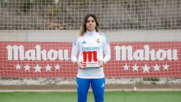 Misa recibe el premio de Mahou a Jugadora Cinco Estrellas de enero.