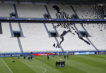 El Real Madrid entrenó en el Juventus Stadium.