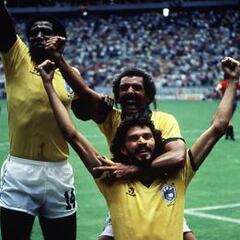 Sócrates: tres años sin El Doctor