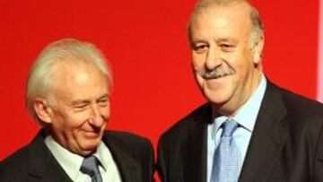 <b>Vicente del Bosque</b>, durante la entrega de los Premios de la Fundación DENAE a españoles ejemplares.