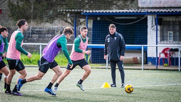 Heber Pena regresó al Racing de Ferrol en este mercado invernal.