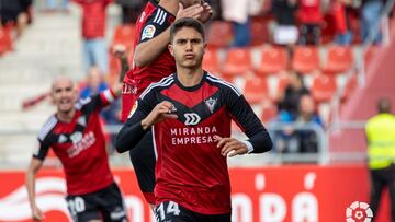 Pinchi celebra el segundo tanto ante el Real Zaragoza.